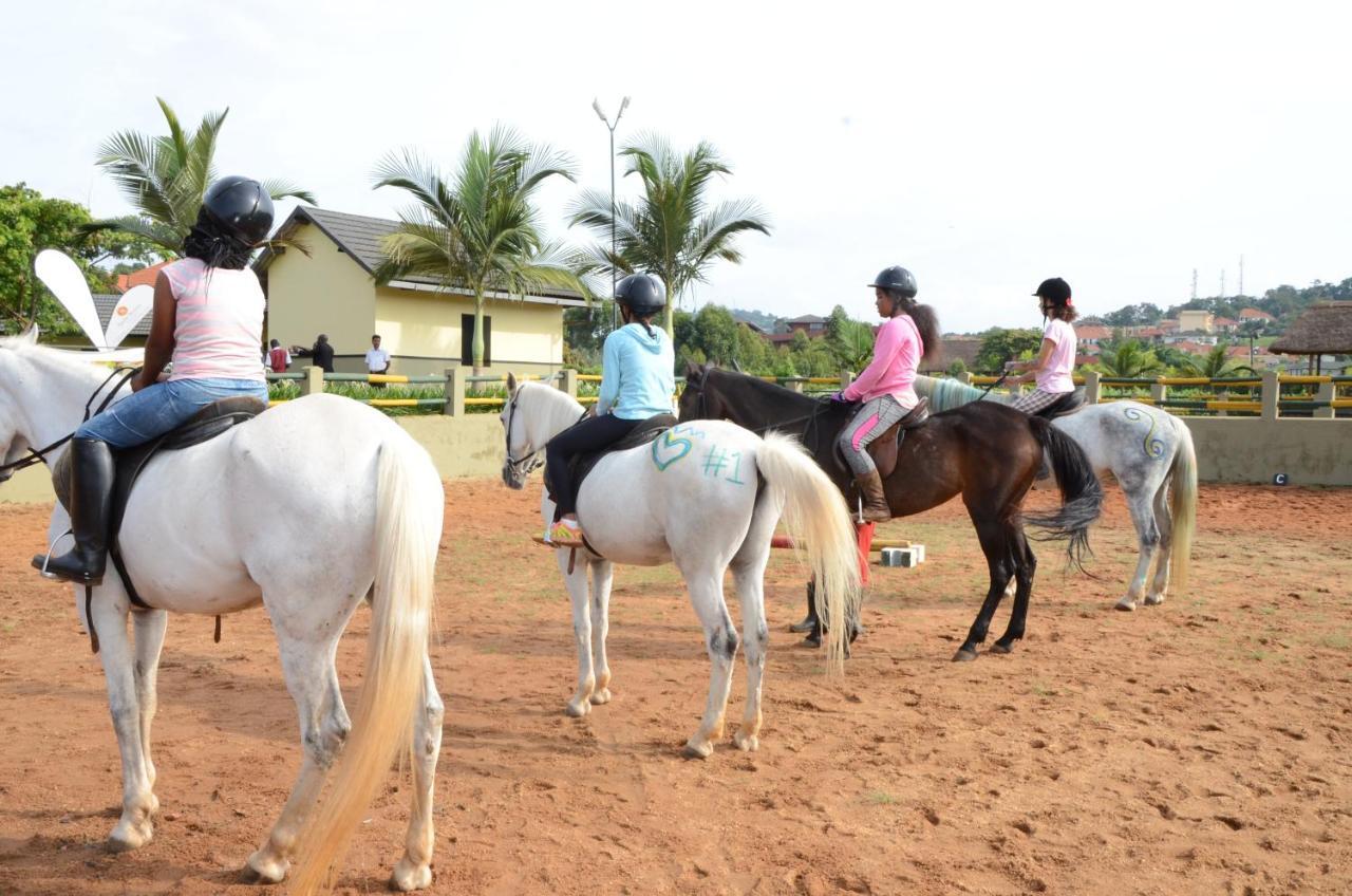 Munyonyo Commonwealth Resort Kampala Zewnętrze zdjęcie